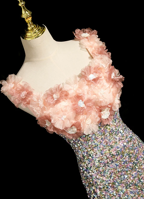 Scintillantes Rougissant Rose Appliques Paillettes Robe De Bal 2023 Princesse Encolure Carrée Sans Manches Dos Nu Train De Balayage Promo Robe De Ceremonie
