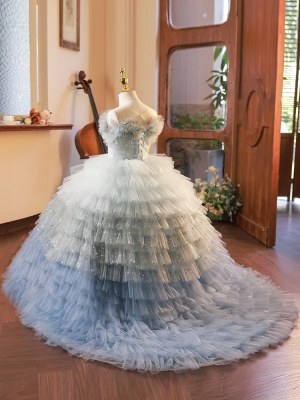 Charmant Bleu Ciel Perlage Perle Paillettes Volants en Cascade Anniversaire Robe Ceremonie Fille 2024 Robe Boule Encolure Dégagée Sans Manches Dos Nu Tribunal Train