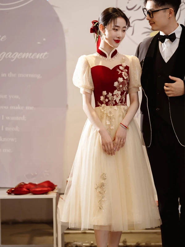 Chinese style Burgundy Beading Sequins Lace Flower Prom Dresses 2023 A-Line / Princess High Neck Short Sleeve Floor-Length / Long Prom Formal Dresses