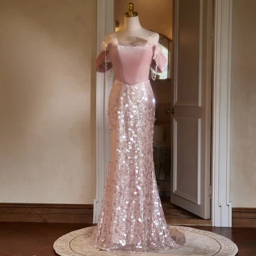 Uroczy Rumieniąc Różowy Frezowanie Perła Cekiny Aplikacje Sukienki Wieczorowe 2024 Syrena Rozkloszowane Przy Ramieniu Bez Rękawów Bez Pleców Długie Wieczorowe Sukienki Wizytowe