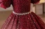 Scintillantes Bordeaux Perlage Perle Faux Diamant Paillettes Anniversaire Robe Ceremonie Fille 2024 Robe Boule Encolure Dégagée Manches Courtes Dos Nu Longue