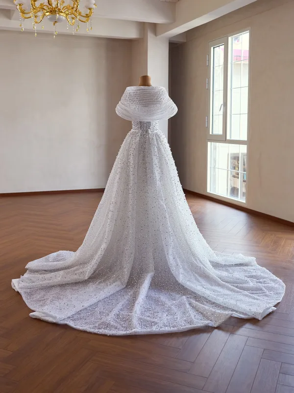 Luxus / Herrlich Weiß Handgefertigt Perlenstickerei Perle Pailletten Strass Brautkleider / Hochzeitskleider 2026 Meerjungfrau Eckiger Ausschnitt Kurze Ärmel Kapelle-Schleppe