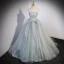 Charmant Vert Cendré Perlage Paillettes Robe De Bal 2023 Robe Boule Bustier Sans Manches Dos Nu Train De Balayage Robe De Ceremonie