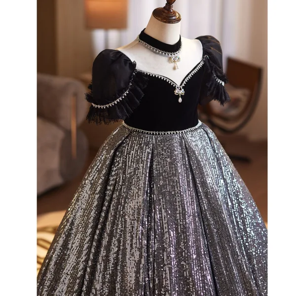 Sparkly Black Rhinestone Sequins Birthday Flower Girl Dresses 2026 Ball Gown Square Neckline Short Sleeve Backless Floor-Length / Long