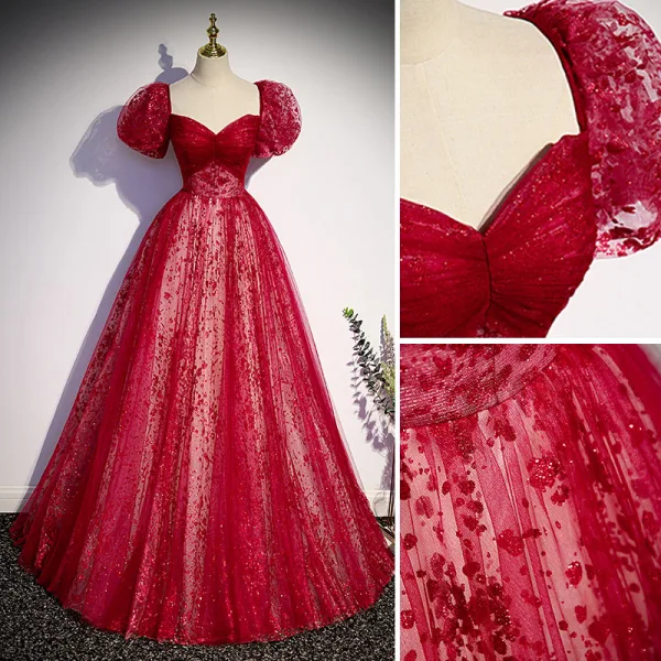 Scintillantes Bordeaux Paillettes Robe De Bal 2022 Princesse Encolure Carrée Gonflée Manches Courtes Dos Nu Noeud Longue Robe De Ceremonie
