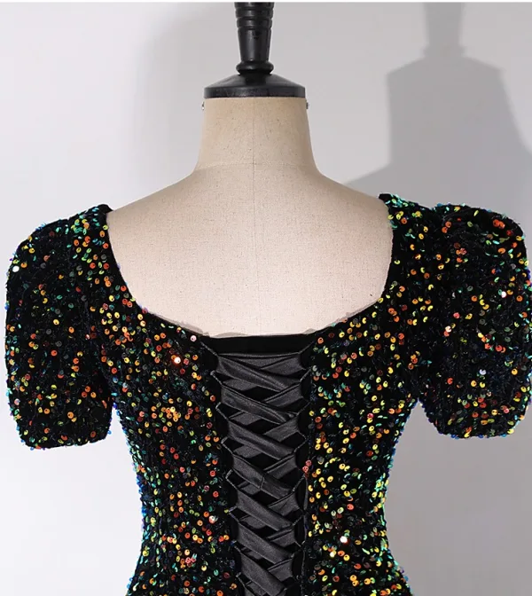 Scintillantes Noire Paillettes Robe De Bal 2024 Princesse Encolure Carrée Gonflée Manches Courtes Dos Nu Longue Promo Robe De Ceremonie