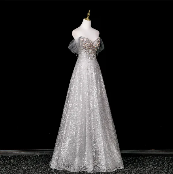 Charmant Glitzernden Silber Strass Pailletten Ballkleider 2025 A Linie Off Shoulder Kurze Ärmel Rückenfreies Lange Festliche Kleider