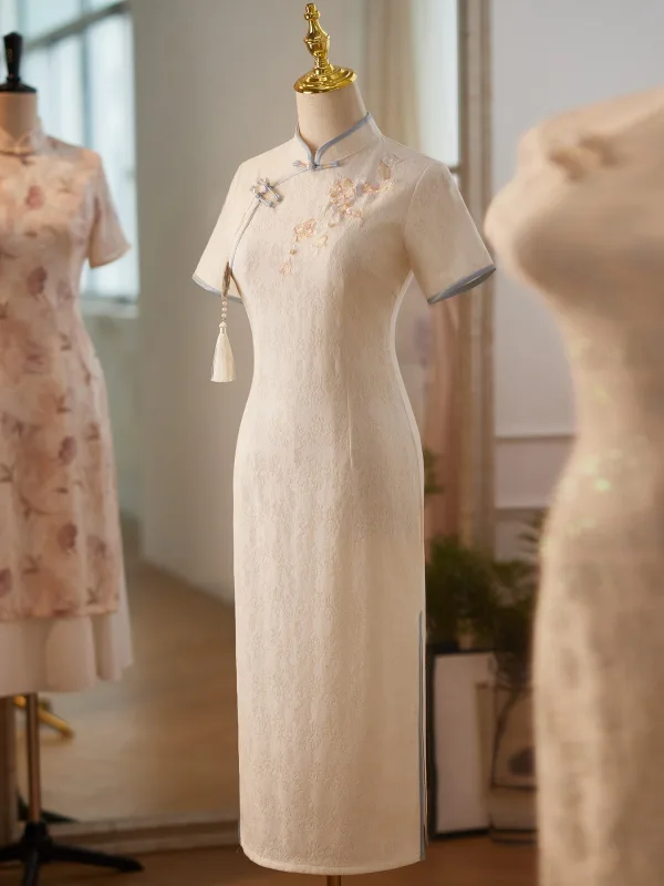 Chinese style Beige Lace Flower Tea-length Cheongsam 2024 High Neck Trumpet / Mermaid Short Sleeve