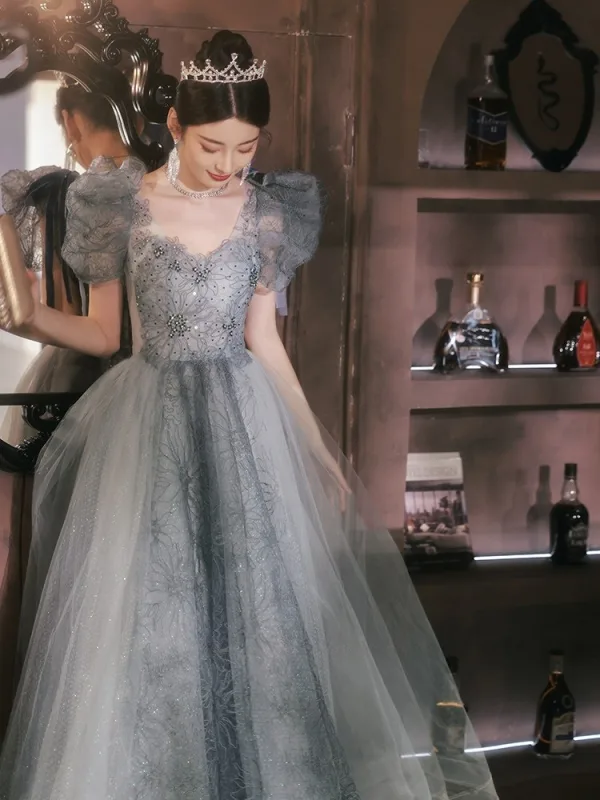 Chic / Beautiful Grey Sequins Prom Dresses 2026 A-Line / Princess V-Neck Puffy Short Sleeve Backless Floor-Length / Long Formal Dresses