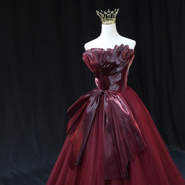 Mode Haut de Gamme Bordeaux Noeud Robe De Bal 2023 Robe Boule Bustier Sans Manches Dos Nu Longue Promo Robe De Ceremonie