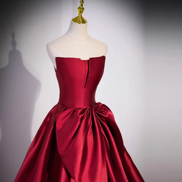 Elegante Burgunderrot Satin Ballkleider 2023 Ballkleid Bandeau Schleife Ärmellos Rückenfreies Sweep / Pinsel Zug Festliche Kleider