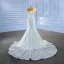 Luxe Blanche Fait main Perlage Perle Paillettes Robe De Mariée 2022 Trompette / Sirène Une épaule Sans Manches Dos Nu Tribunal Train Mariage