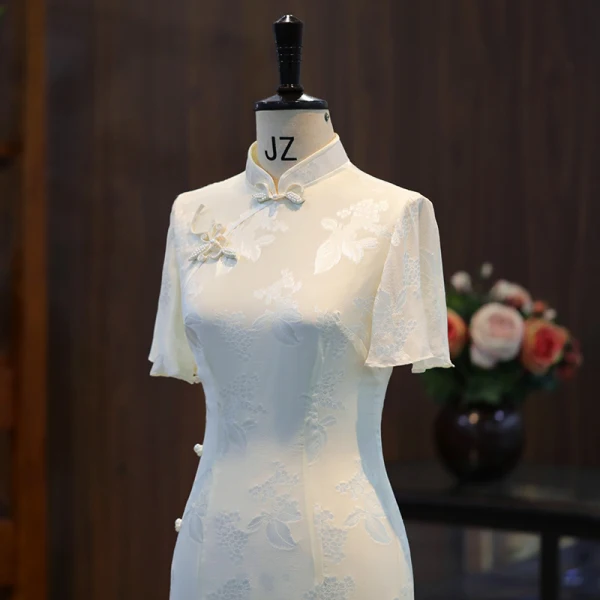 Chic / Beautiful Champagne Silk Printing Evening Party Cheongsam 2024 Trumpet / Mermaid High Neck Short Sleeve Tea-length