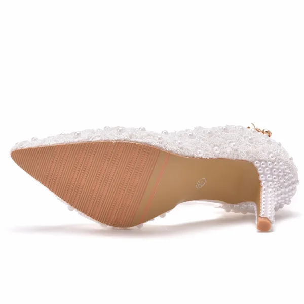 Elegant White Pearl Lace Flower Wedding Shoes 2023 Ankle Strap 8 cm Stiletto Heels Pointed Toe Wedding High Heels