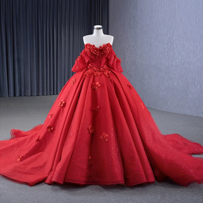 Luksus Rød Glitter Brudekjoler 2024 Perle Rhinestone Appliques Ball Ballkjole Kjæreste Uten Ermer Ryggløse Domstol Tog