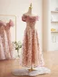 Schöne Rosa Pailletten Brautjungfernkleider 2024 A Linie Off Shoulder Kurze Ärmel Rückenfreies Lange