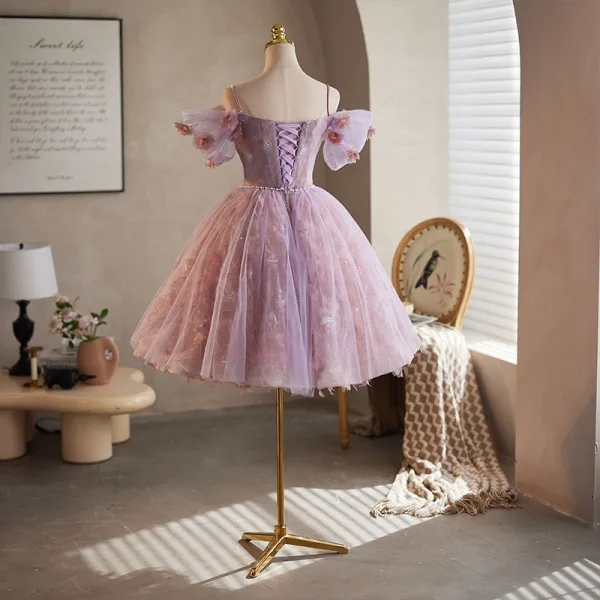 Charmant Lavendel Perle Applikationen Pailletten Kurze Heimkehr Abiballkleider 2026 Ballkleid Spaghettiträger Kurze Ärmel Rückenfreies Festliche Kleider