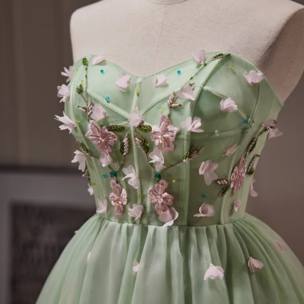 Sexy Sage Green Beading Appliques Short Homecoming Graduation Dresses Cocktail Dresses 2023 Strapless Sleeveless Backless Formal Dresses