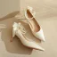 Élégant Ivoire Perle Noeud Bride Cheville Chaussure De Mariée 2023 Satin 8 cm Talons Aiguilles À Bout Pointu Mariage Escarpins Talons Hauts