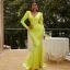 Sexy Jaune Robe De Soirée 2022 Trompette / Sirène V-Cou Manches Longues Train De Balayage Soirée Robe De Ceremonie