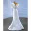 Schöne Weiß Satin Brautkleider / Hochzeitskleider 2022 Meerjungfrau Ärmellos Bandeau Blumen Rückenfreies Sweep / Pinsel Zug