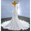 High End Weiß Perlenstickerei Perle Pailletten Satin Brautkleider / Hochzeitskleider 2023 Meerjungfrau Off Shoulder Kurze Ärmel Rückenfreies Kapelle-Schleppe Hochzeit