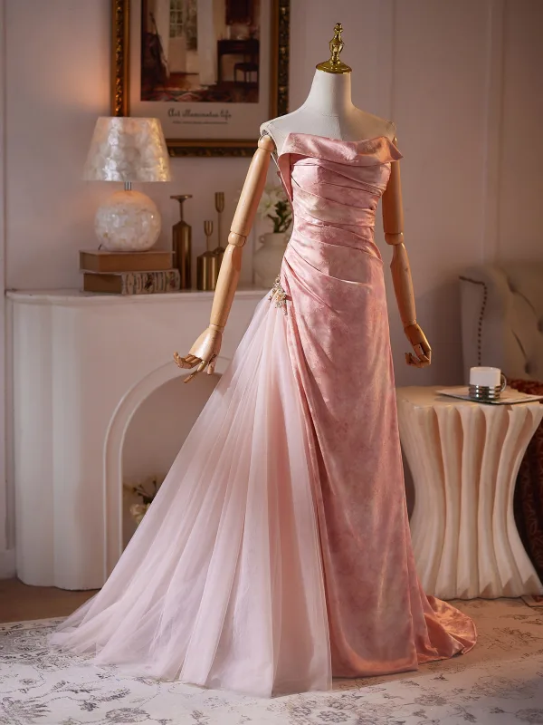Romantisch Rosa Ballkleider 2026 A Linie Bandeau Ärmellos Rückenfreies Sweep / Pinsel Zug Ball Festliche Kleider