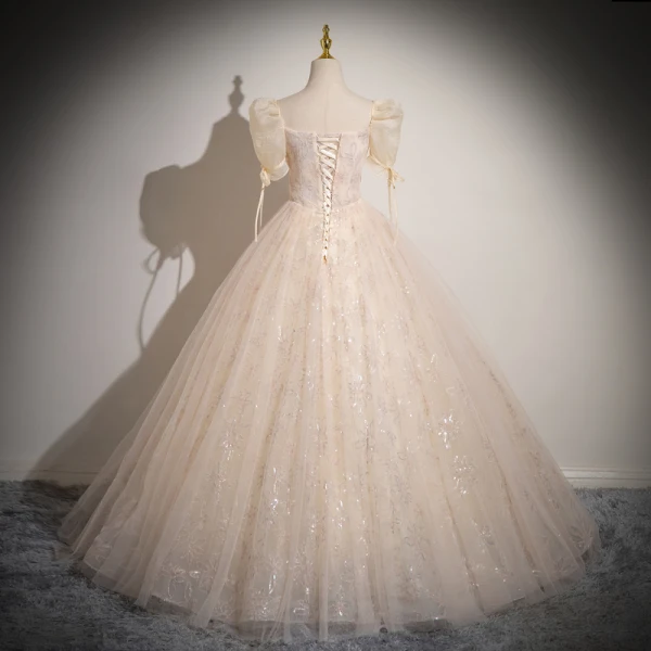 Élégant Champagne Paillettes Robe De Bal 2024 Robe Boule Encolure Carrée Manches Courtes Dos Nu Longue Promo Robe De Ceremonie