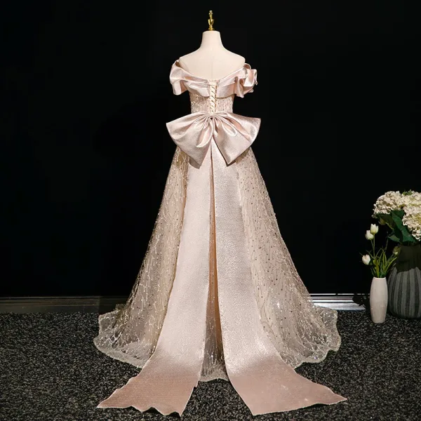 Charmant Champagne Perlage Paillettes Robe De Bal 2025 Princesse De l'épaule Manches Courtes Dos Nu Noeud Train De Balayage Tulle Robe De Ceremonie