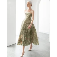 Mode Klee Grün Blumen Ballkleider 2022 A Linie Bandeau Ärmellos Rückenfreies Wadenlang Ball Festliche Kleider