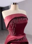 Haut de Gamme Élégant Bordeaux Fait main Perlage Paillettes Fleur Robe De Bal 2024 Trompette / Sirène Bustier Sans Manches Dos Nu Train De Balayage Promo