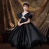 Audrey Hepburn Style Black Pearl Rhinestone Lace Flower Satin Flower Girl Dresses 2024 Ball Gown Birthday Scoop Neck Puffy Short Sleeve Floor-Length / Long