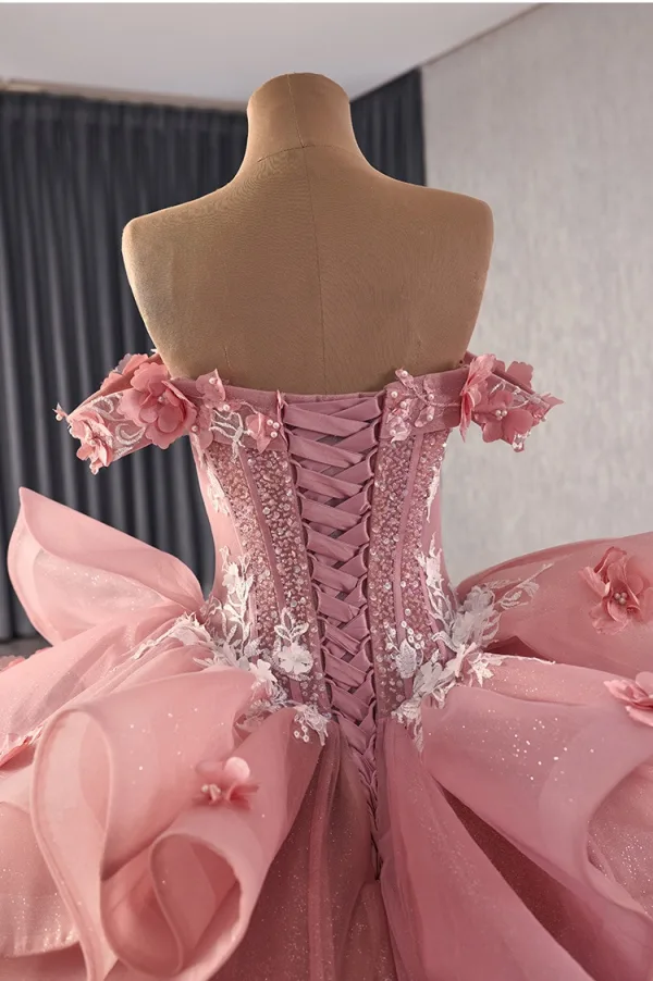 High-end Blushing Pink Handmade  Beading Pearl Rhinestone Lace Flower Appliques Prom Dresses 2025 Ball Gown Off-The-Shoulder Short Sleeve Backless