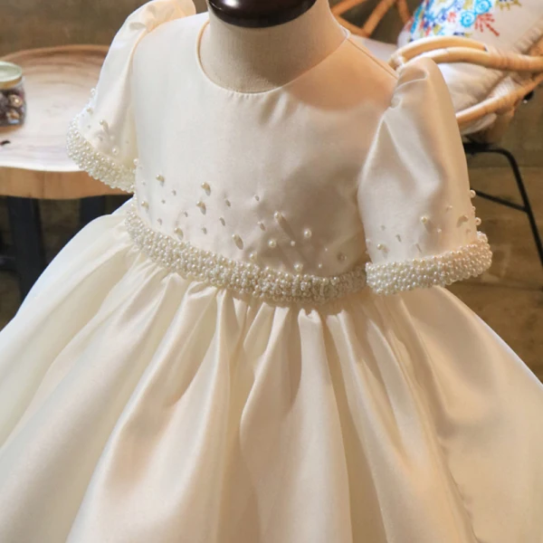 Elegant Ivory Pearl Bow Flower Girl Dresses 2023 Ball Gown Scoop Neck Short Sleeve Birthday