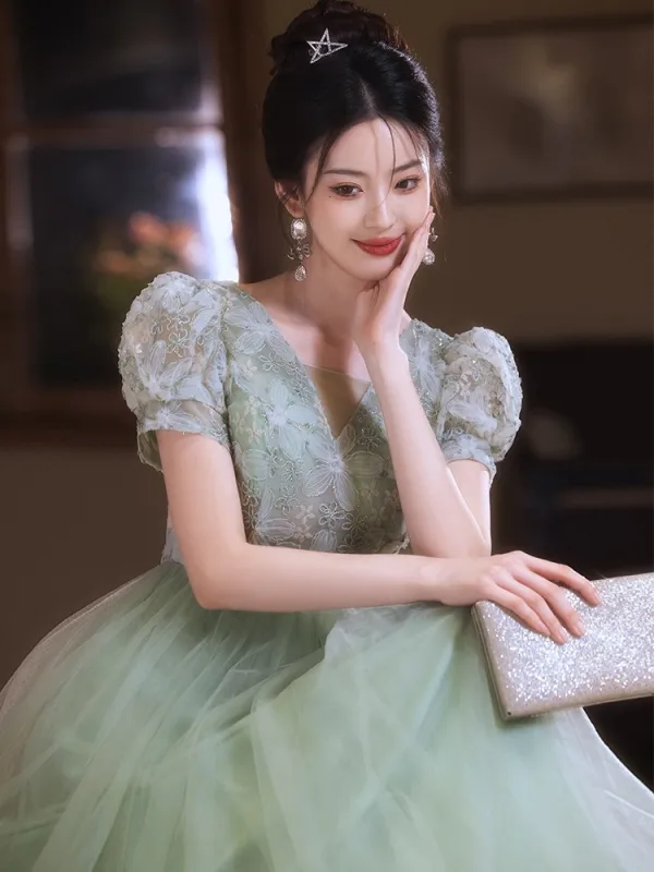 Chic / Belle Vert Cendré Fleur Robe De Bal 2025 Princesse V-Cou Manches Courtes Dos Nu Longue Promo Robe De Ceremonie