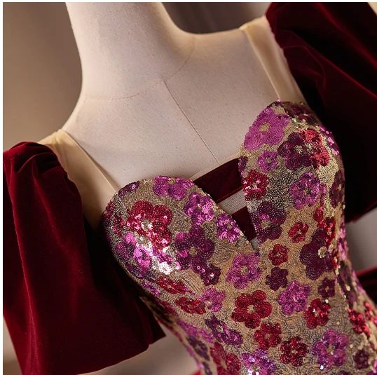 Scintillantes Bordeaux Paillettes Fleur Robe De Bal 2024 Trompette / Sirène Encolure Carrée Manches Courtes Dos Nu Noeud Train De Balayage Promo Robe De Ceremonie