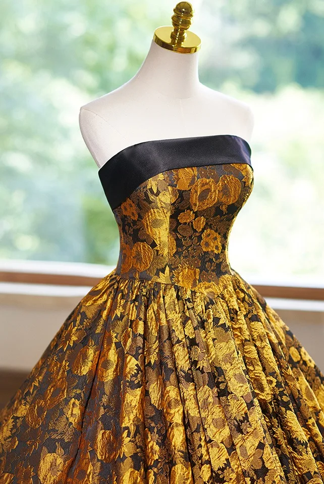 Vintage Retro Gold Printing Prom Dresses 2024 Ball Gown Strapless Sleeveless Backless