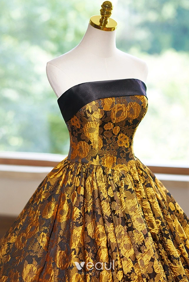 black and gold one sleeve dress Vintage Balmain Paris Couture – Black and Gold Chain Cocktail Dress