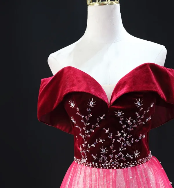 Schöne Burgunderrot Strass Pailletten Ballkleider 2025 A Linie Bandeau Ärmellos Rückenfreies Lange Ball Festliche Kleider
