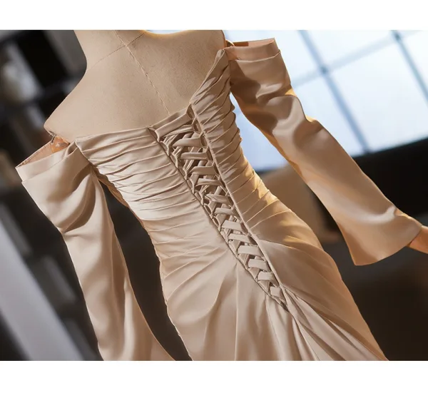 Fashion Champagne Trumpet / Mermaid Prom Dresses 2025 Off-The-Shoulder Long Sleeve Backless Floor-Length / Long Prom Formal Dresses