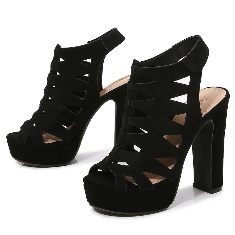 MICHELLE – Sandales à talon large et plateforme NUDE