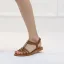 Romain Été Beige Vêtement de rue Plage Plate Sandales Femme 2022 T-Strap Peep Toes / Bout Ouvert Sandales