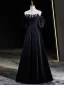 Elegant Black Velvet Rhinestone Prom Dresses 2024 A-Line / Princess Off-The-Shoulder Short Sleeve Backless Floor-Length / Long Prom Formal Dresses