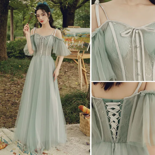 Modest / Simple Sage Green Lace Bridesmaid Dresses 2022 A-Line / Princess Short Sleeve Backless Floor-Length / Long Bridesmaid