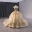 Luxus / Herrlich Gold Handgefertigt Pailletten Spitze Star Ballkleider 2024 Ballkleid Rundhalsausschnitt Kurze Ärmel Kapelle-Schleppe Ball Festliche Kleider