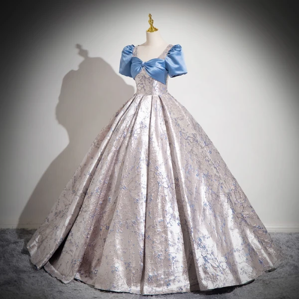 Elegant Sky Blue Printing Prom Dresses Formal Dresses 2024 Ball Gown Square Neckline Bow Puffy Short Sleeve Backless Prom Floor-Length / Long