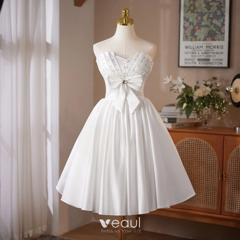 Charming White Rhinestone Bow Homecoming Graduation Dresses 2025 Ball Gown Strapless Sleeveless Backless Floor-Length / Long Formal Dresses