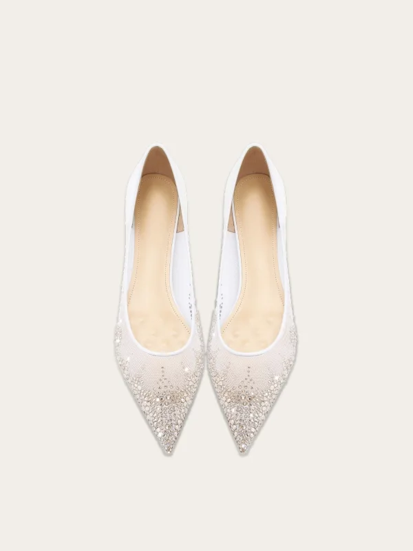 Chic / Beautiful White Rhinestone Flat Leather Wedding Shoes 2025 Wedding Pointed Toe Heels