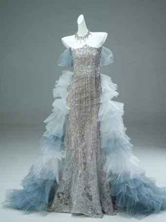 Scintillantes Luxe Argenté Perlage Volants En Cascade Paillettes Robe De Soirée 2025 Trompette Sirène Bustier Sans Manches Dos Nu Train De Balayage Soirée Robe De Ceremonie