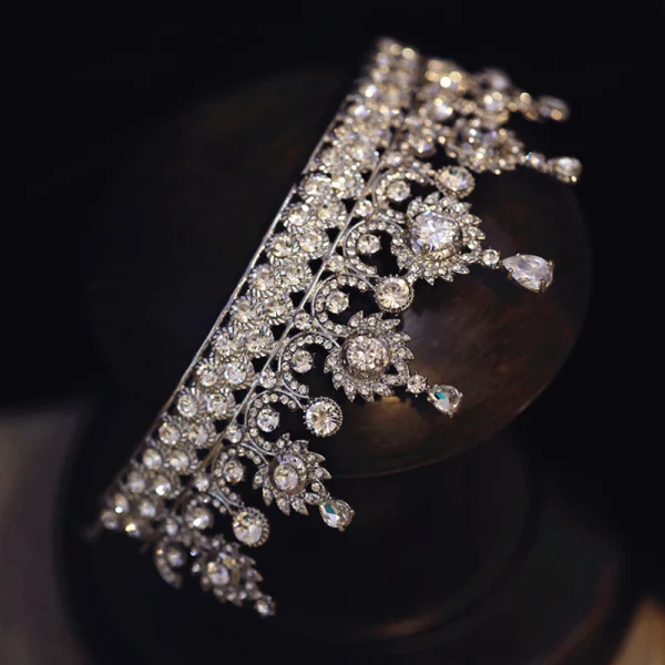 Baroque Silver Rhinestone Alloy Tiara 2022 Wedding Bridal Hair Accessories
